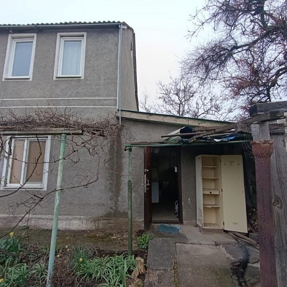 Дом в продажу