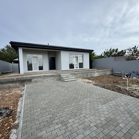 Дом в продажу