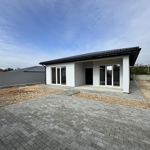 Дом в продажу