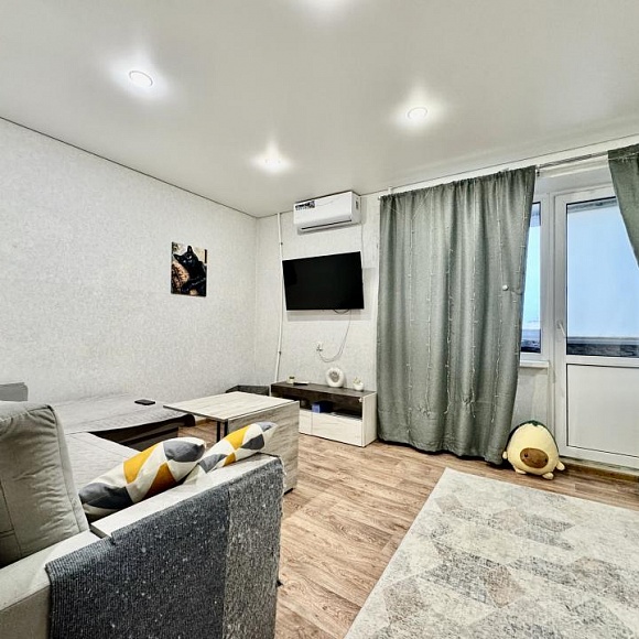 1-комн. квартира, 37.6 кв.м.